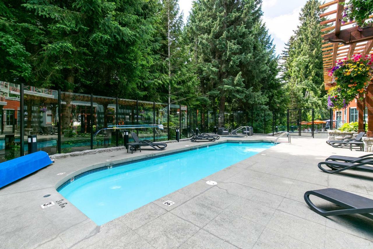 Beautiful Whistler Village Alpenglow Suite Queen Size Bed Air Conditioning Cable And Smarttv Wifi Fireplace Pool Hot Tub Sauna Gym Balcony Mountain Views Dış mekan fotoğraf